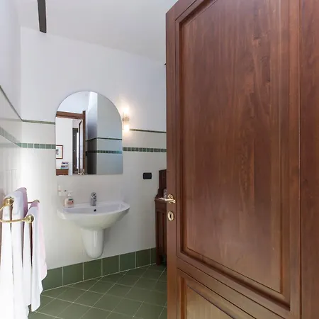 Cascina Bricchetto Langhe Villa Trezzo Tinella