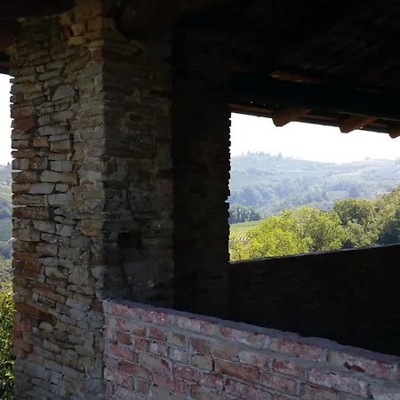 Cascina Bricchetto Langhe Trezzo Tinella