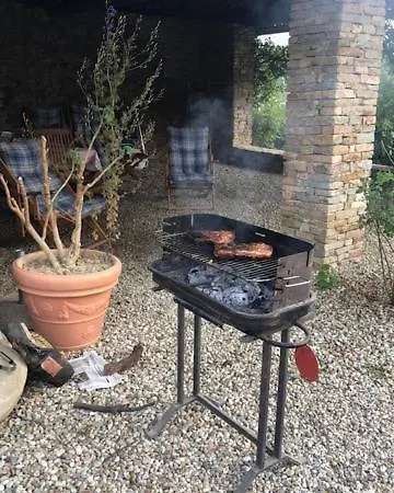 Villa Cascina Bricchetto Langhe